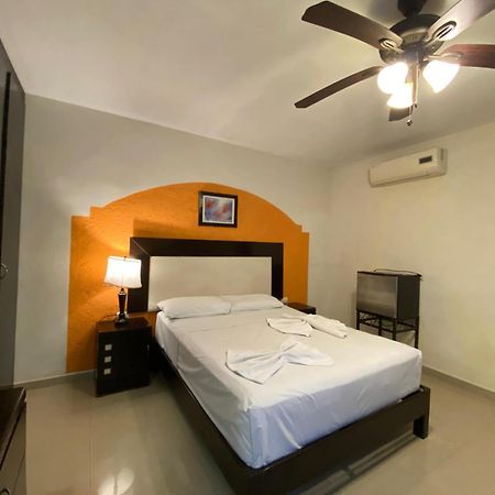 ואיאדוליד Hotel Quinta Marciala Mx מראה חיצוני תמונה