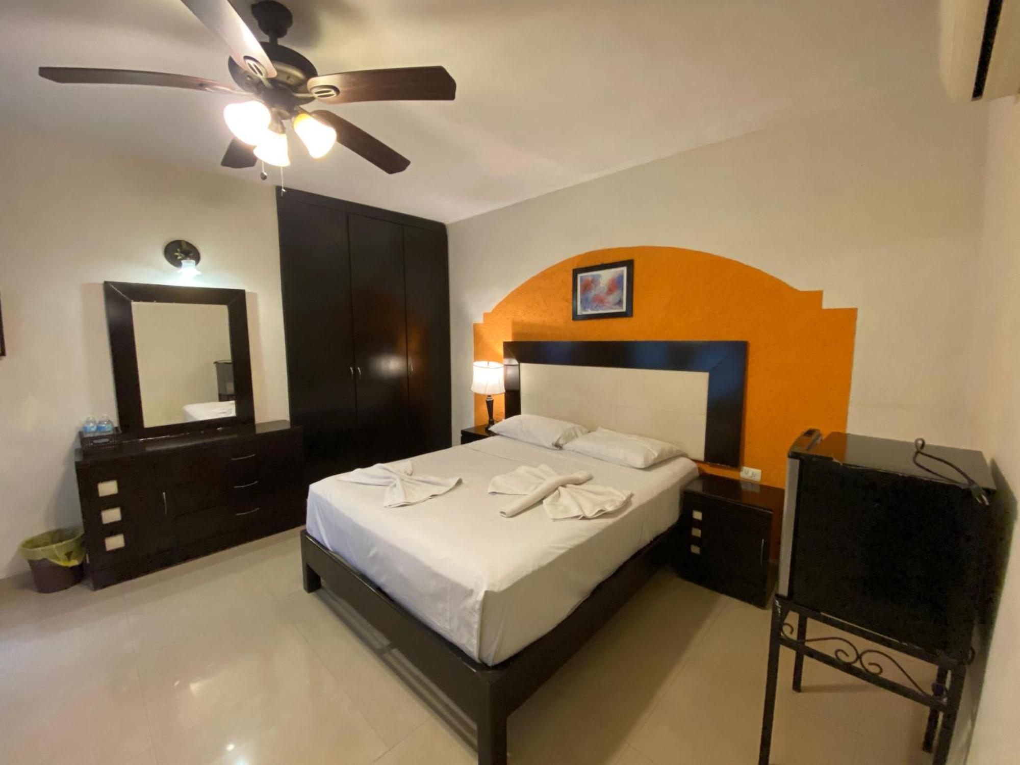 ואיאדוליד Hotel Quinta Marciala Mx מראה חיצוני תמונה