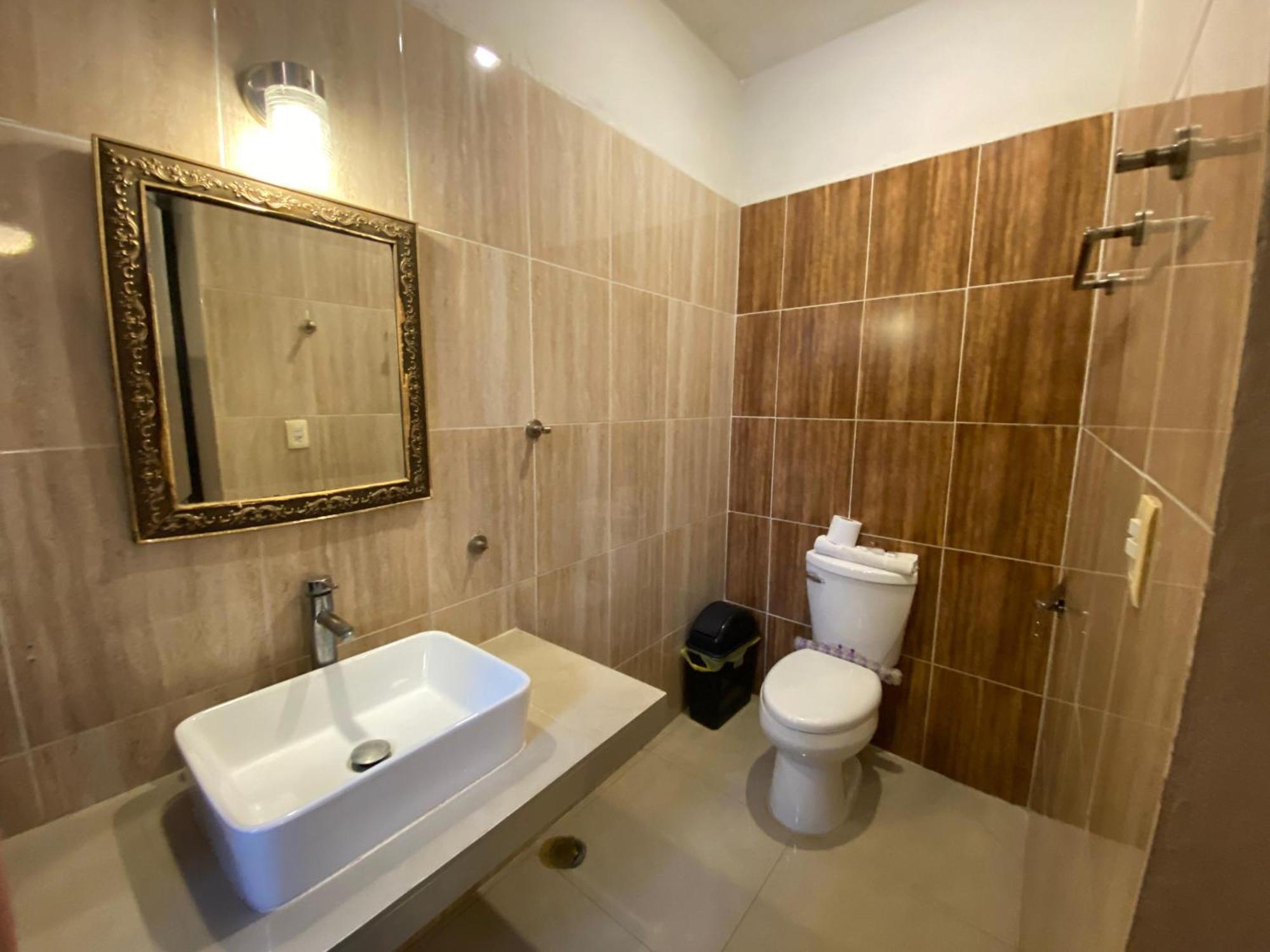 ואיאדוליד Hotel Quinta Marciala Mx מראה חיצוני תמונה