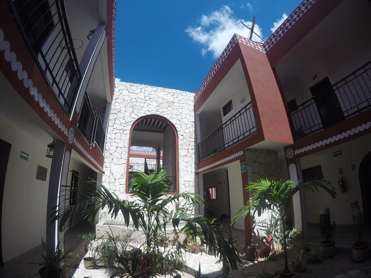 ואיאדוליד Hotel Quinta Marciala Mx מראה חיצוני תמונה