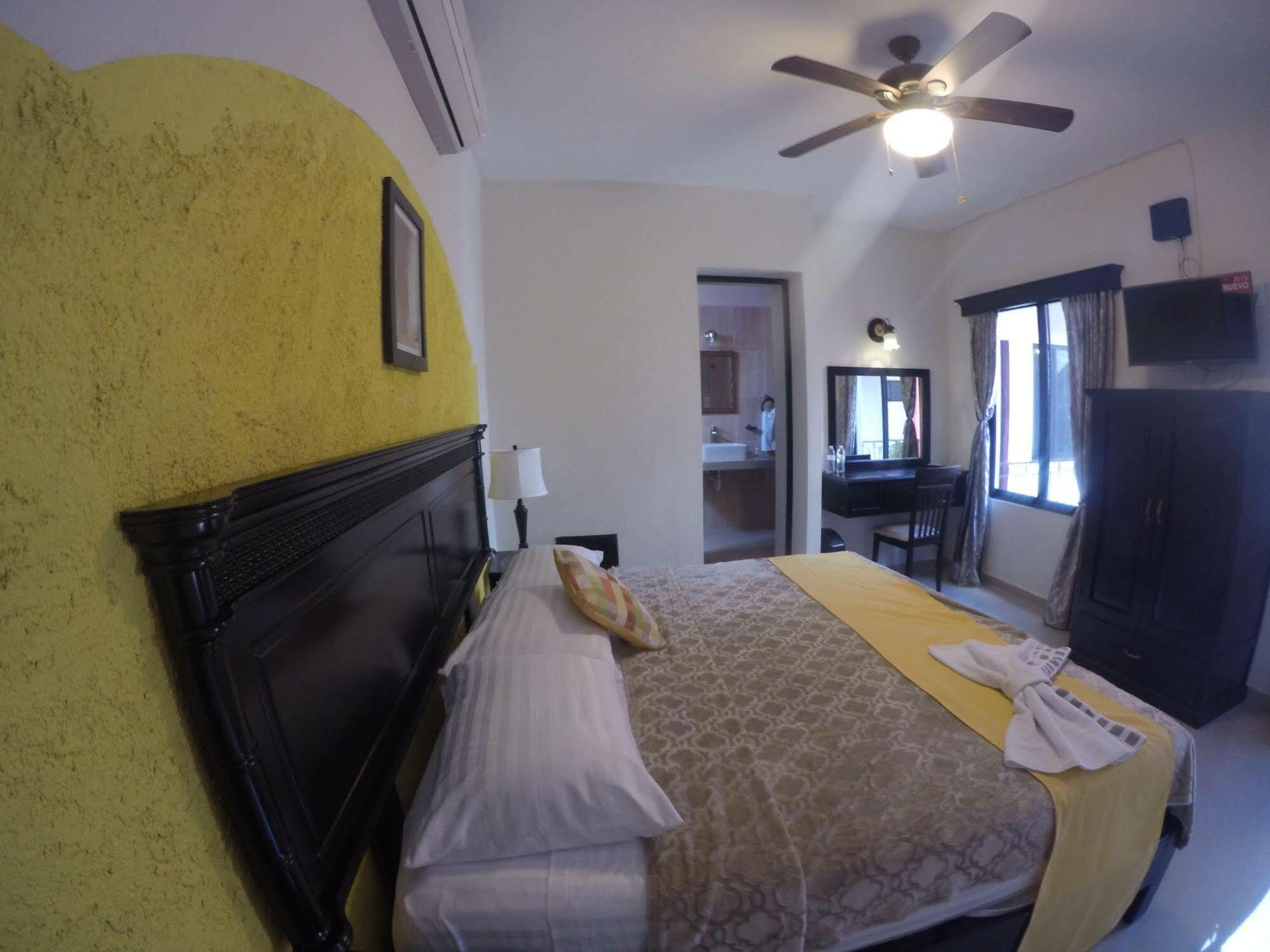 ואיאדוליד Hotel Quinta Marciala Mx מראה חיצוני תמונה